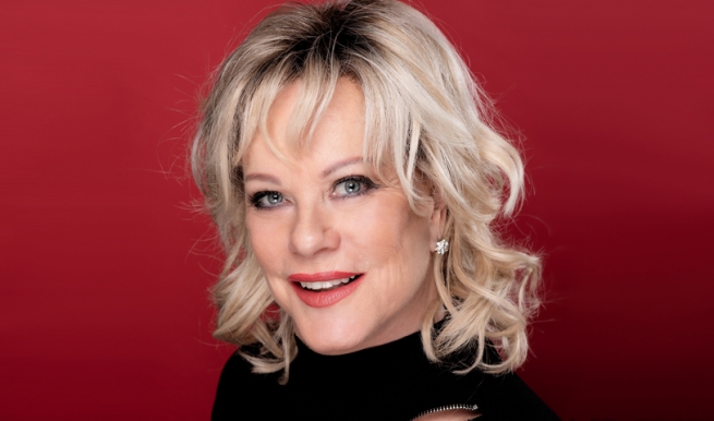 17363_LisaFitz210917